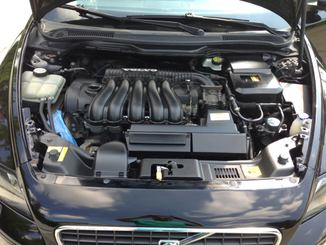 2005 Volvo S40 4X4 ED. Bauer EL