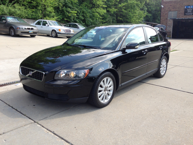 2005 Volvo S40 4X4 ED. Bauer EL