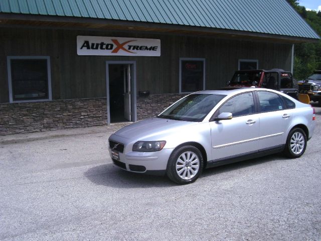 2005 Volvo S40 4X4 ED. Bauer EL