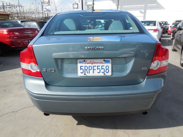 2005 Volvo S40 4X4 ED. Bauer EL