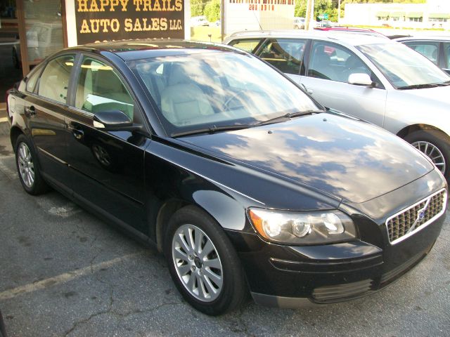 2005 Volvo S40 4dr 2.9L Twin Turbo AWD SUV
