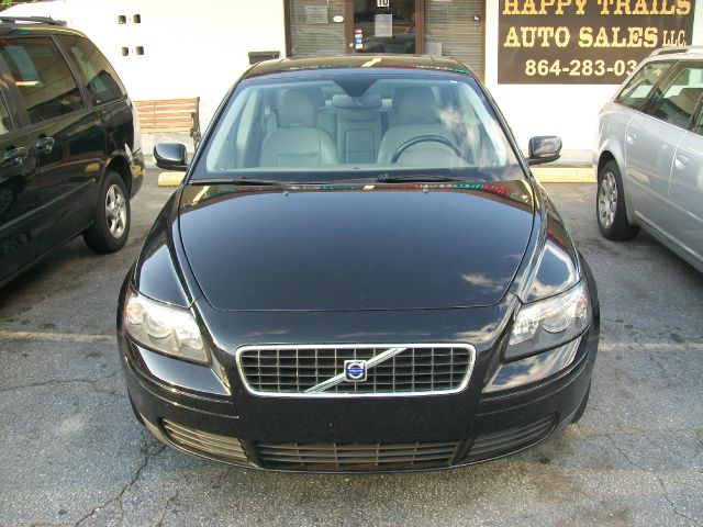 2005 Volvo S40 4dr 2.9L Twin Turbo AWD SUV