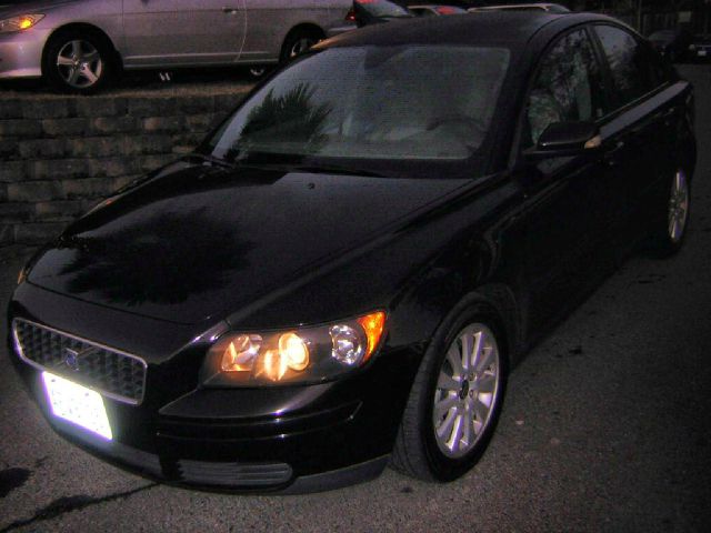 2005 Volvo S40 4X4 ED. Bauer EL