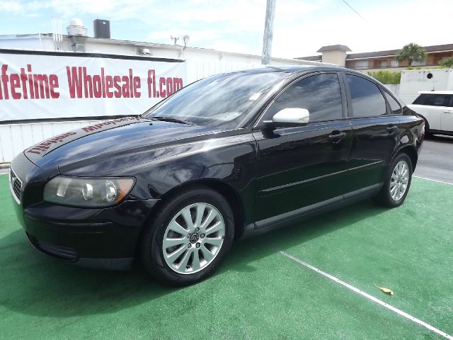 2005 Volvo S40 4X4 ED. Bauer EL
