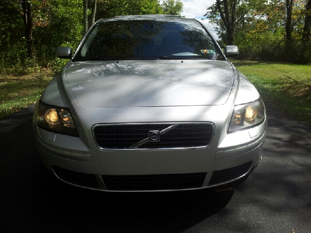 2006 Volvo S40 4X4 ED. Bauer EL