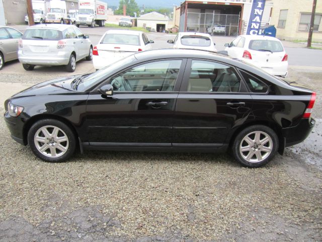 2006 Volvo S40 4X4 ED. Bauer EL