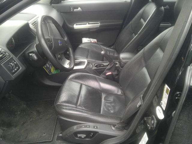 2006 Volvo S40 4X4 ED. Bauer EL