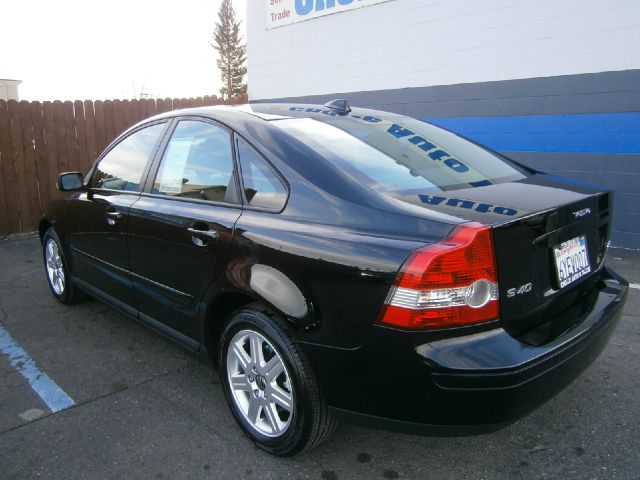 2006 Volvo S40 4X4 ED. Bauer EL