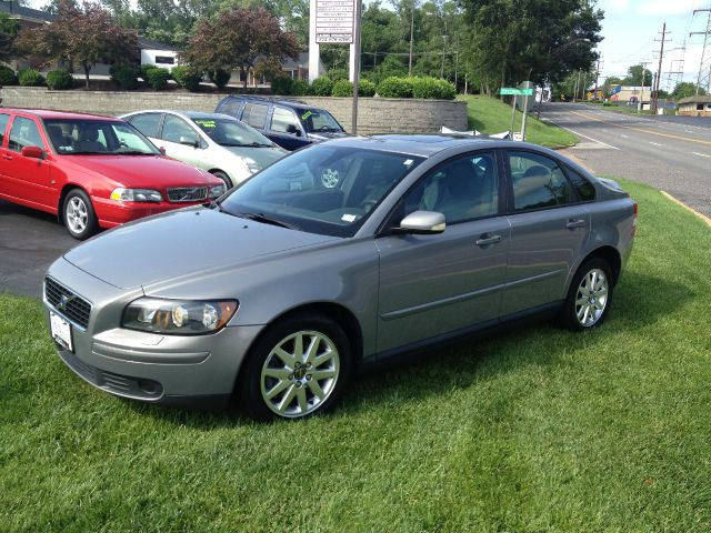 2006 Volvo S40 4X4 ED. Bauer EL