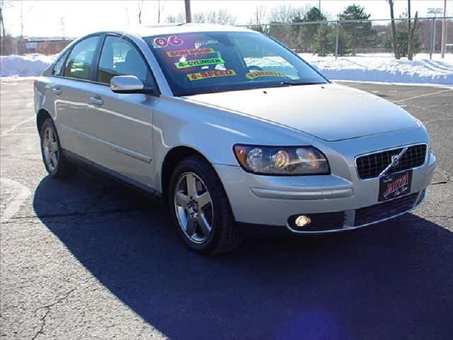 2006 Volvo S40 4DR SDN V6 3.5se CVT