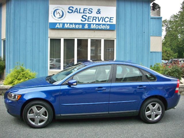 2006 Volvo S40 CREW CAB 153.0 WB SLE