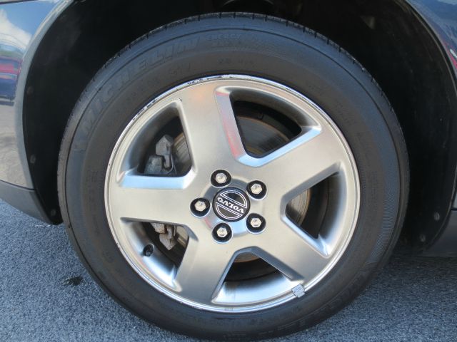 2006 Volvo S40 CREW CAB 153.0 WB SLE