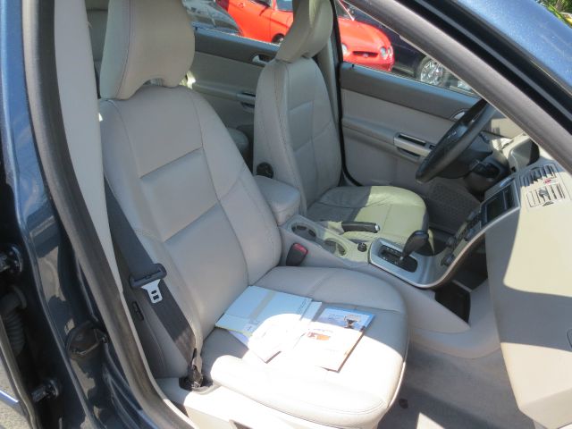 2006 Volvo S40 CREW CAB 153.0 WB SLE