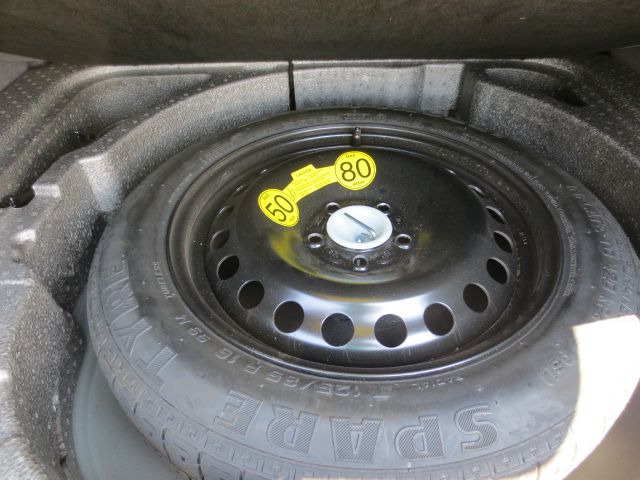 2006 Volvo S40 CREW CAB 153.0 WB SLE