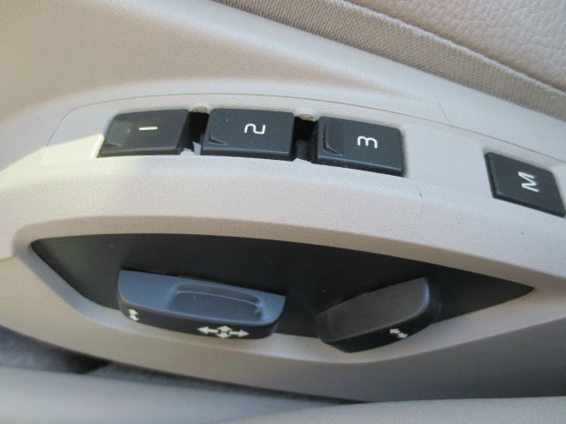 2006 Volvo S40 CREW CAB 153.0 WB SLE