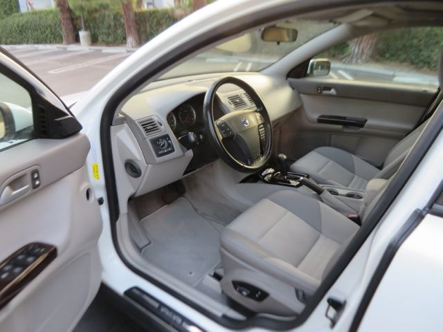 2006 Volvo S40 4X4 ED. Bauer EL