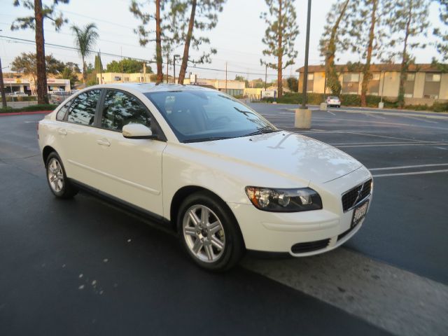2006 Volvo S40 4X4 ED. Bauer EL