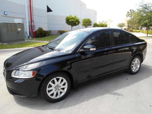 2008 Volvo S40 4X4 ED. Bauer EL