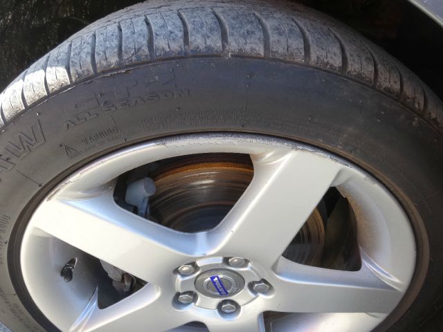 2009 Volvo S40 V6 AWD SUV