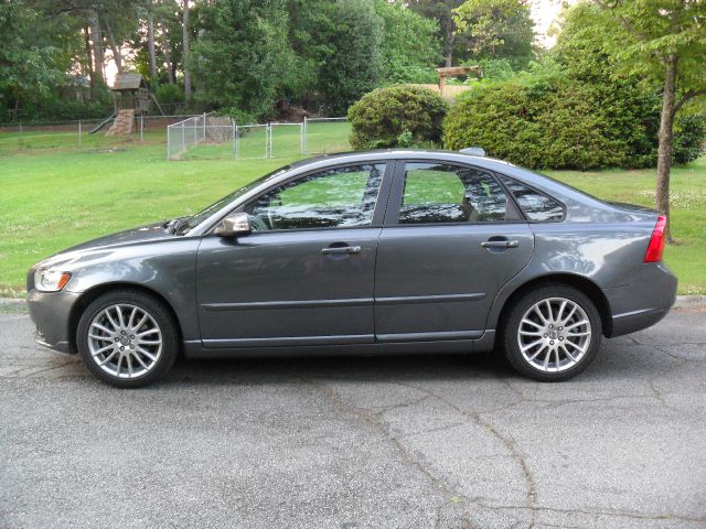 2010 Volvo S40 4X4 ED. Bauer EL