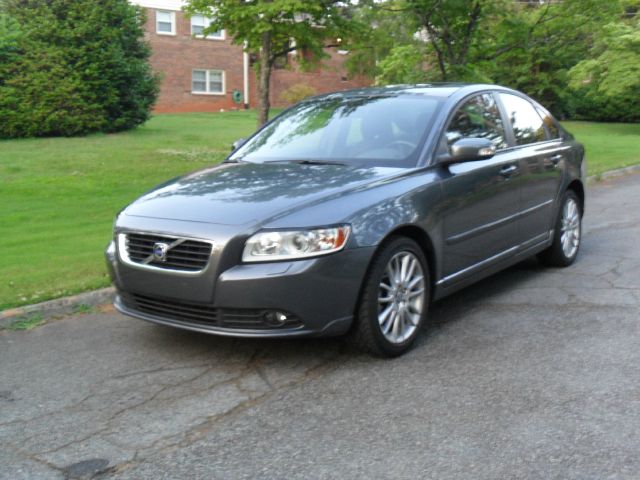 2010 Volvo S40 4X4 ED. Bauer EL