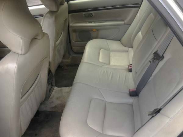 2000 Volvo S60 Unknown