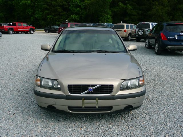 2001 Volvo S60 4WD 4dr Sport