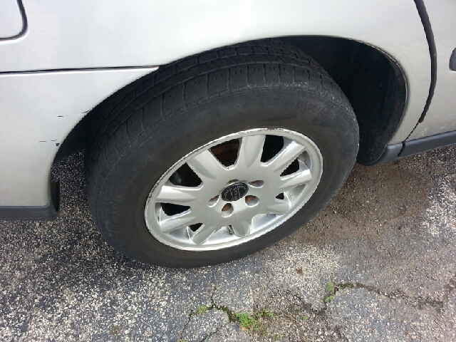 2001 Volvo S60 4WD 4dr Sport