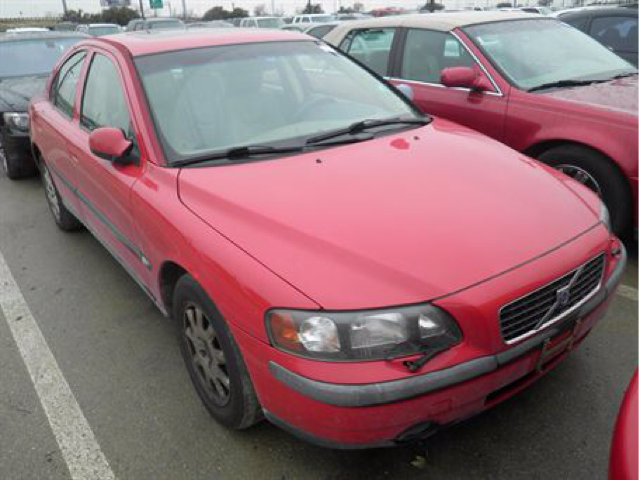 2001 Volvo S60 4WD 4dr Sport