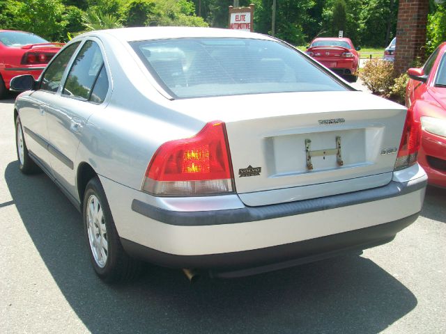 2001 Volvo S60 4WD 4dr Sport