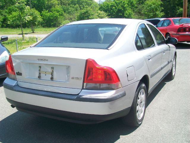 2001 Volvo S60 4WD 4dr Sport