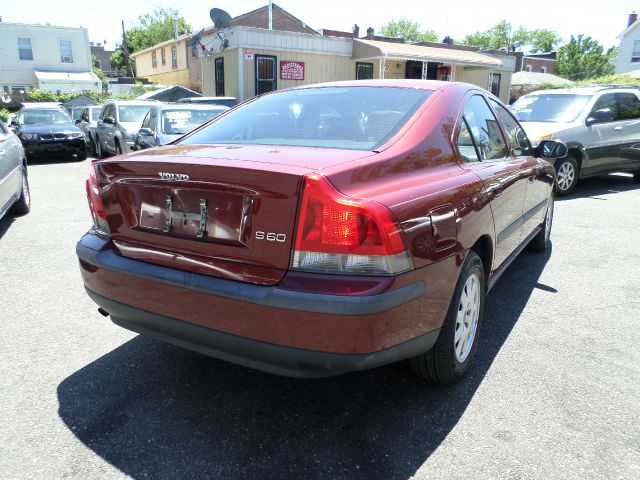 2001 Volvo S60 4WD 4dr Sport