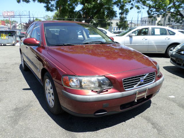 2001 Volvo S60 4WD 4dr Sport