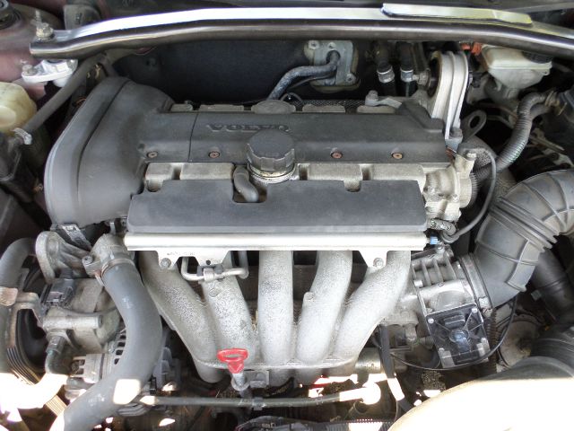 2001 Volvo S60 4WD 4dr Sport