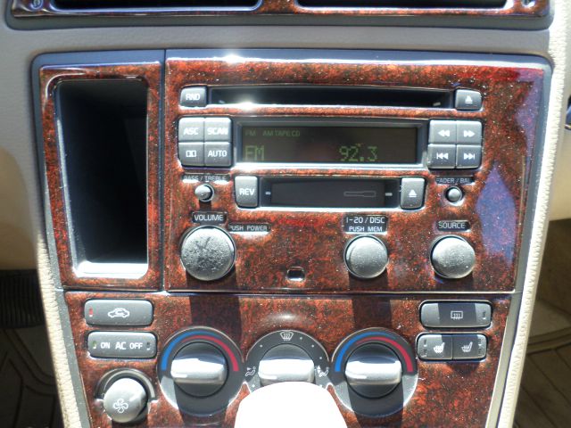 2001 Volvo S60 4WD 4dr Sport