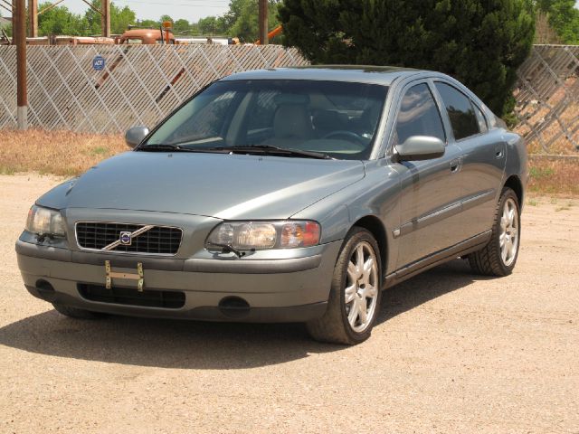 2002 Volvo S60 EX - DUAL Power Doors