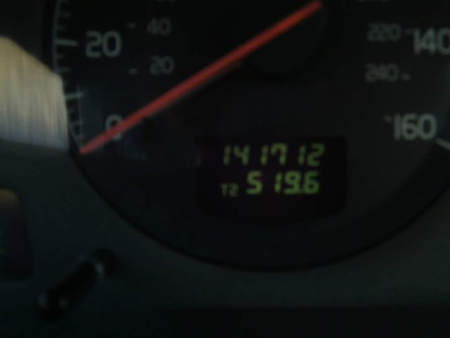 2002 Volvo S60 2.5i Sedan 4D