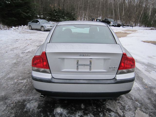 2002 Volvo S60 EX - DUAL Power Doors
