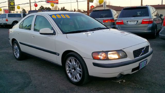 2002 Volvo S60 4X4 ED. Bauer EL