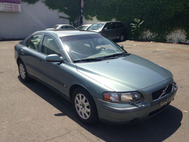 2002 Volvo S60 2.0T W/ NAV
