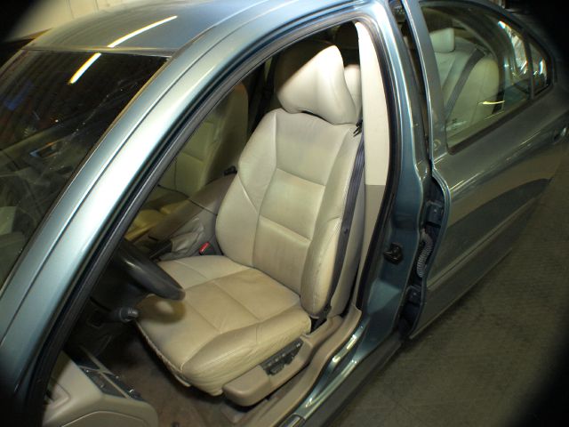 2002 Volvo S60 4X4 ED. Bauer EL