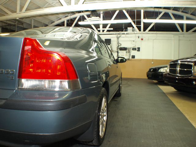 2002 Volvo S60 4X4 ED. Bauer EL