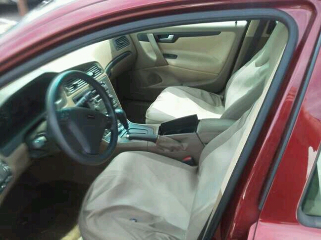 2002 Volvo S60 Unknown