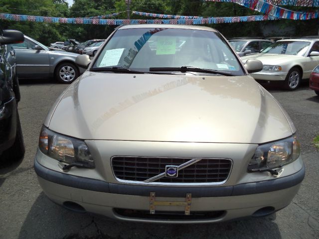 2002 Volvo S60 EX - DUAL Power Doors