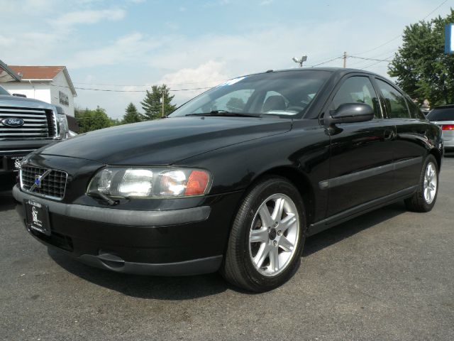 2003 Volvo S60 4WD 4dr Sport