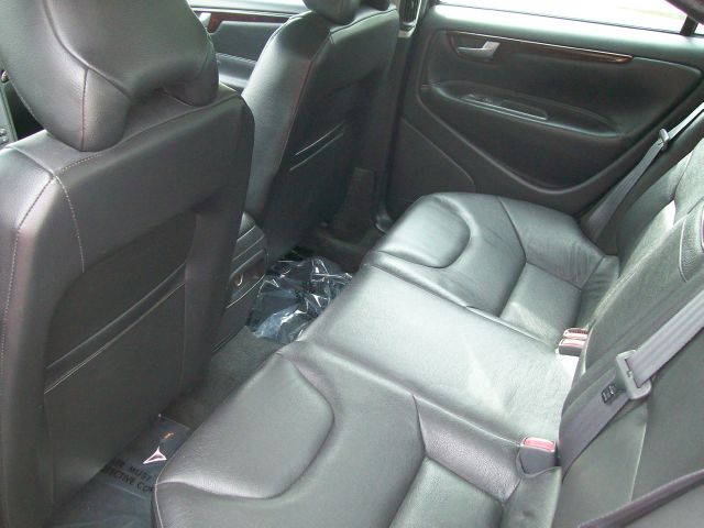 2003 Volvo S60 Sport 4x4 SUV