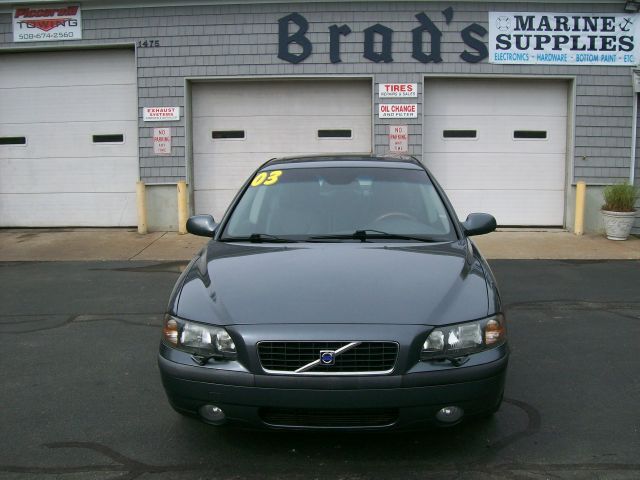 2003 Volvo S60 Sport 4x4 SUV