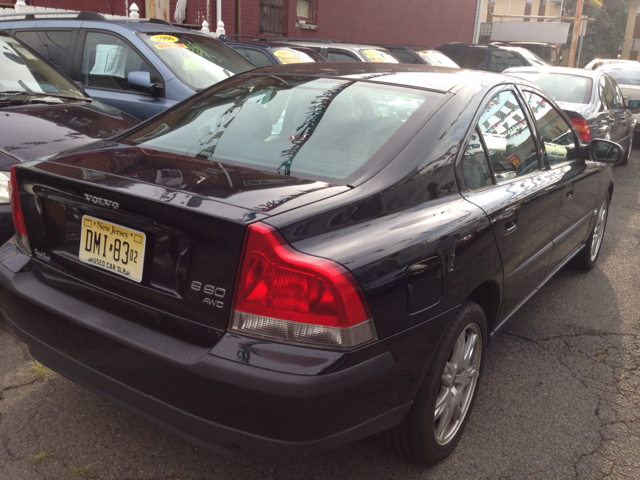 2003 Volvo S60 EX - DUAL Power Doors
