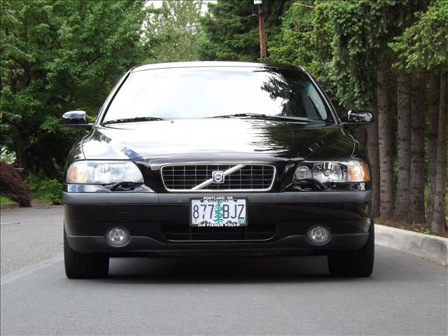 2004 Volvo S60 4WD 4dr Sport