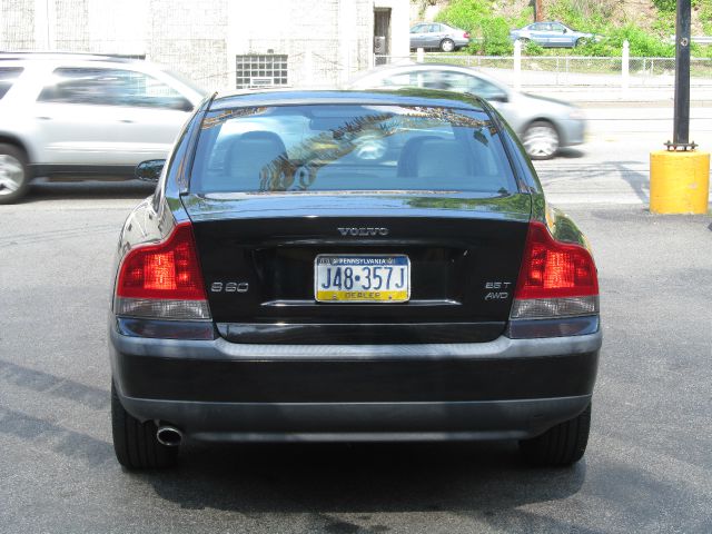2004 Volvo S60 Sport 4x4 SUV